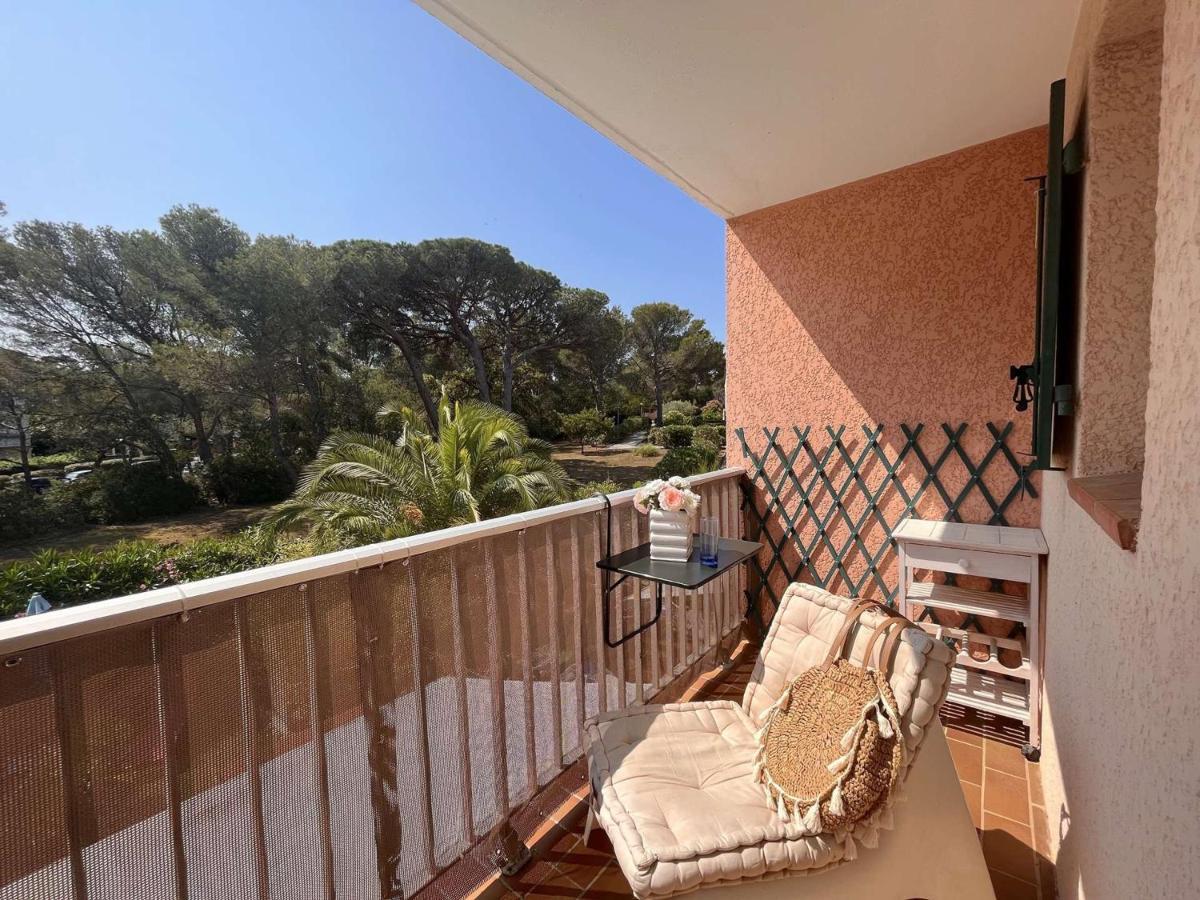Appartement 2 Pieces Avec Terrasse Et Parking A 400M De La Plage - Saint Aygulf - Fr-1-226A-88 Exterior foto
